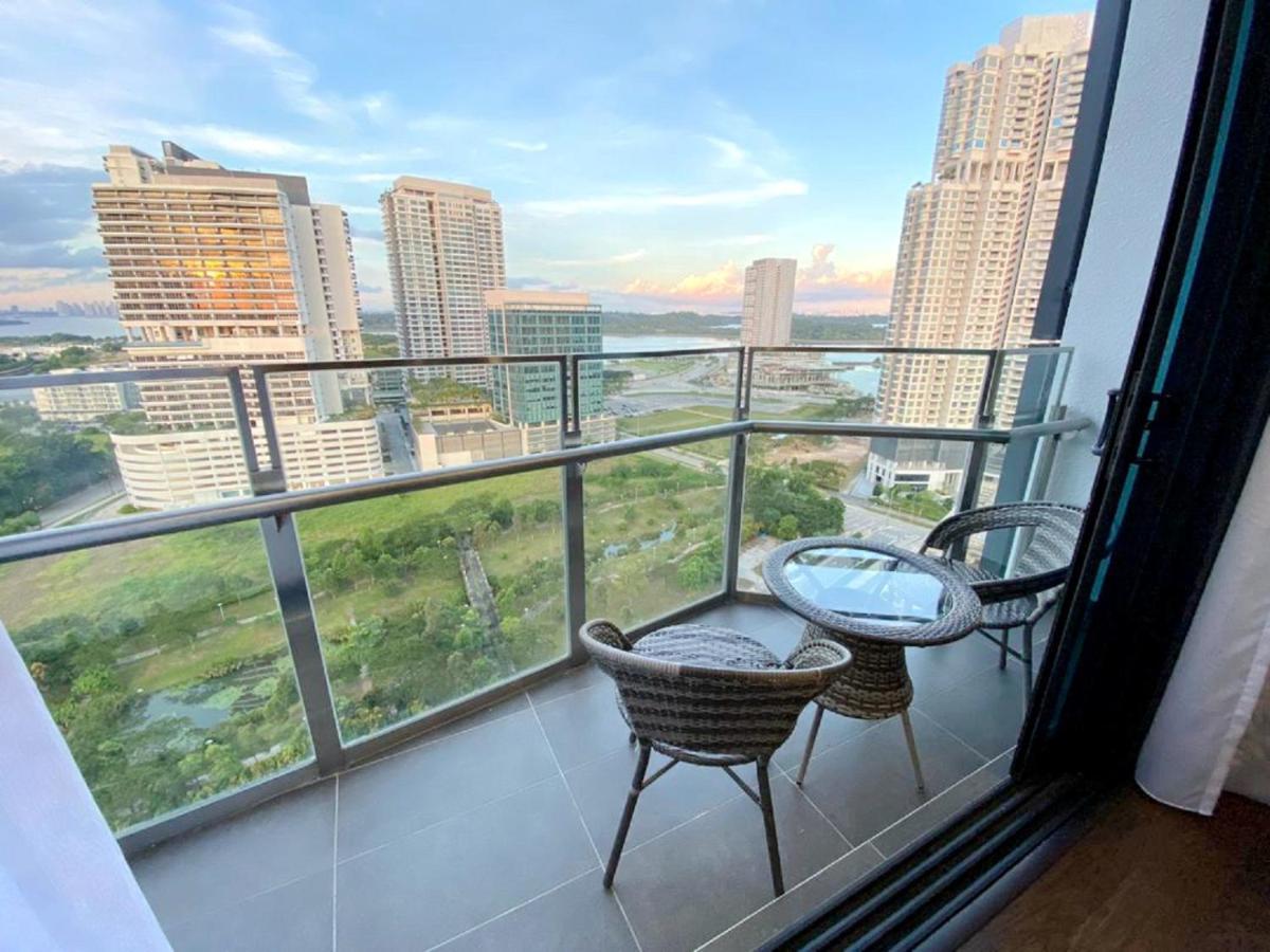Almas Suites Puteri Harbour Nusajaya  Bagian luar foto